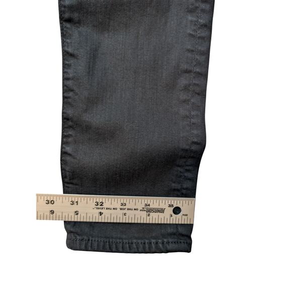 AG Adriano Goldschmied The Prima Cigarette Leg Super Black Low Rise Size 27R - Picture 4 of 9